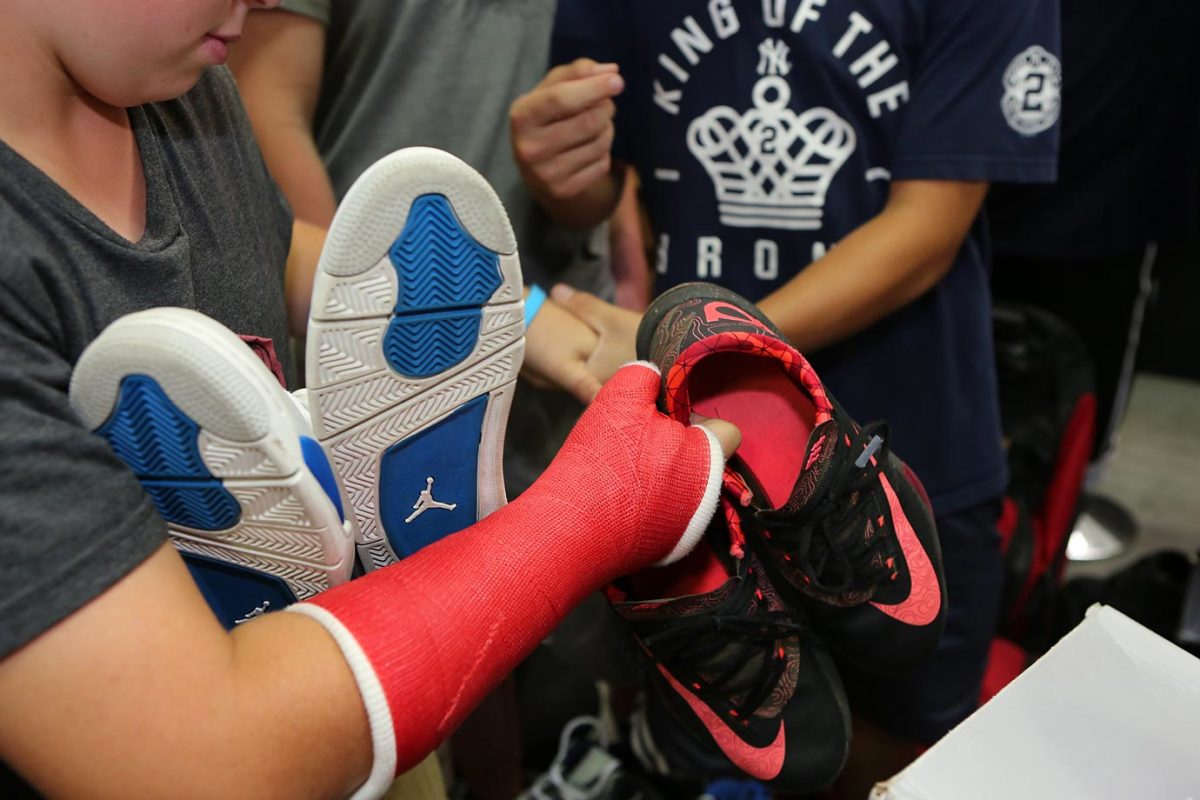 sneaker-con-X159814_TK1_171.jpg